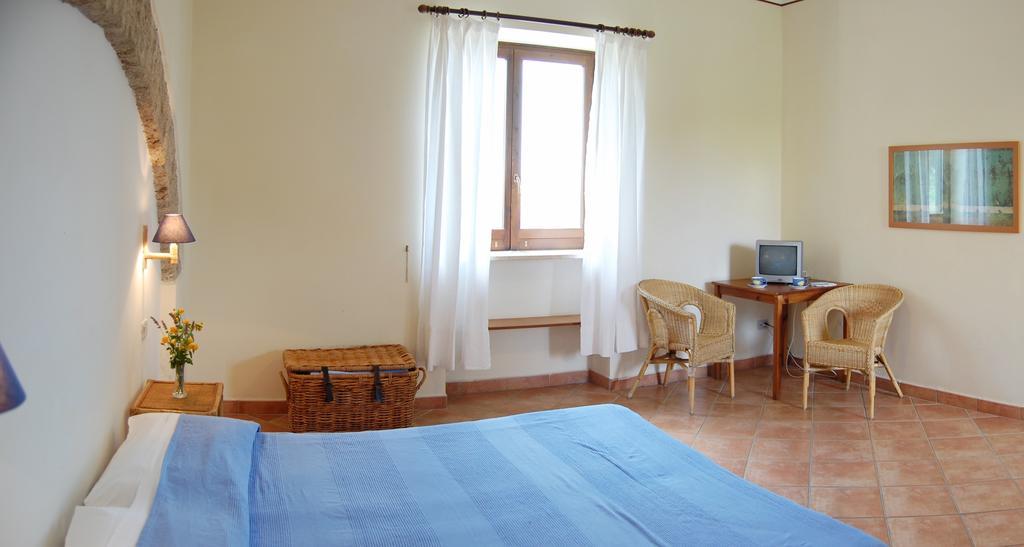 Farmstay La Morella Battipaglia Værelse billede