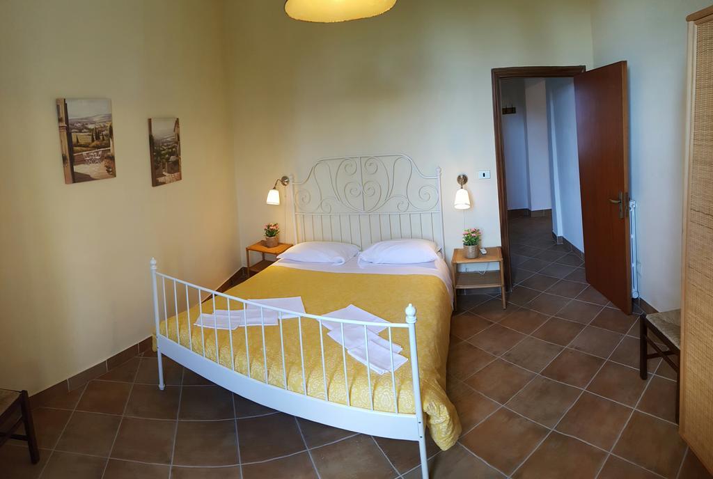 Farmstay La Morella Battipaglia Eksteriør billede