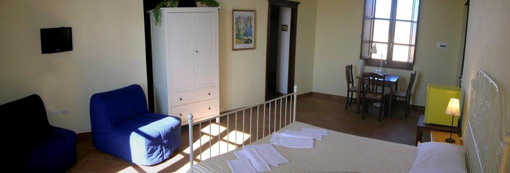 Farmstay La Morella Battipaglia Eksteriør billede