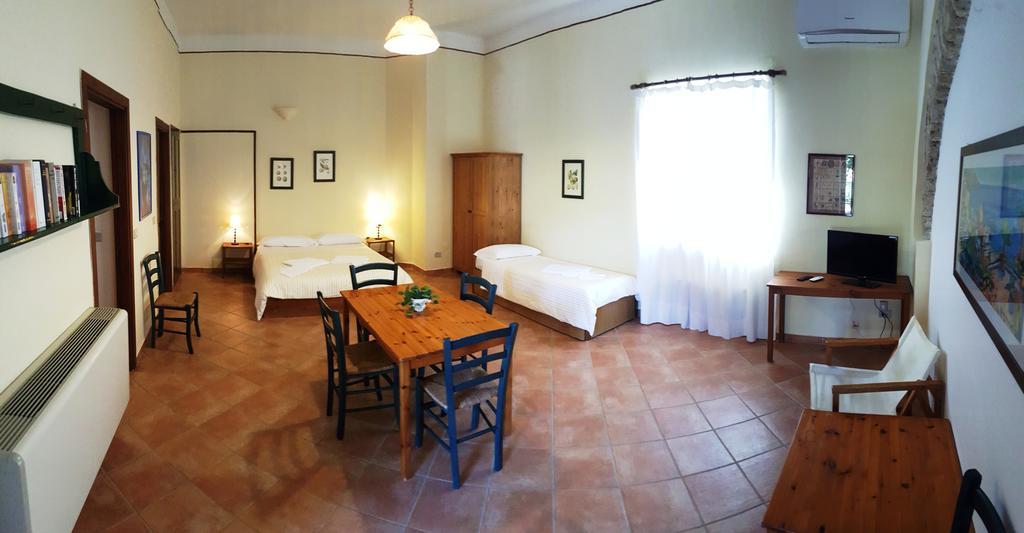Farmstay La Morella Battipaglia Eksteriør billede